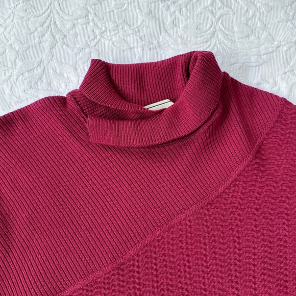 Star Trek Hand Made Knit Sweater XXL Maroon - Picture 3 of 6